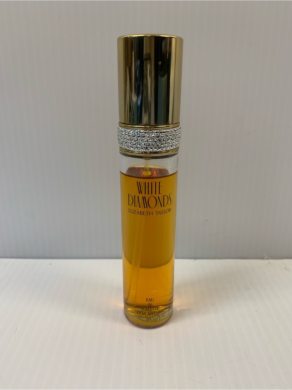 Elizabeth Taylor White Diamonds Eau de Toilette Spray - Gold/Clear Bottle